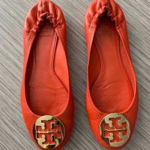 Tory Burch Reva orange flat
